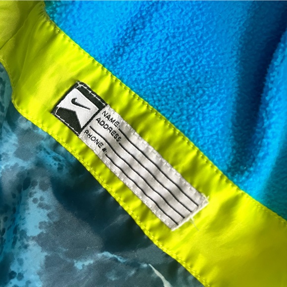 Boys Nike puffer jacket - Picture 5 of 12